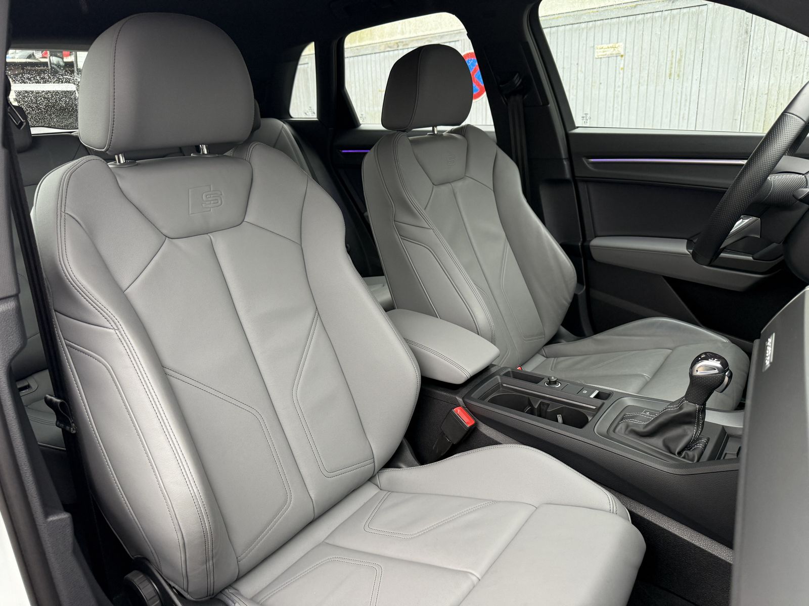 Audi Q3 45 S line - Samsaru's Car Outlet