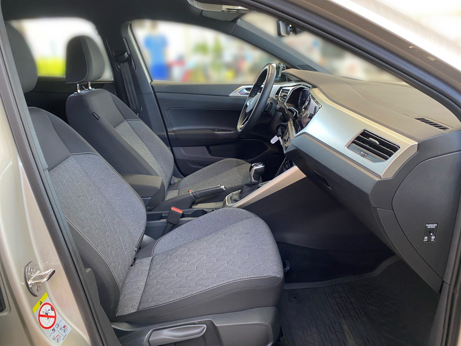 Volkswagen Taigo Move 1.5 TSI DSG - Samsaru's Car Outlet