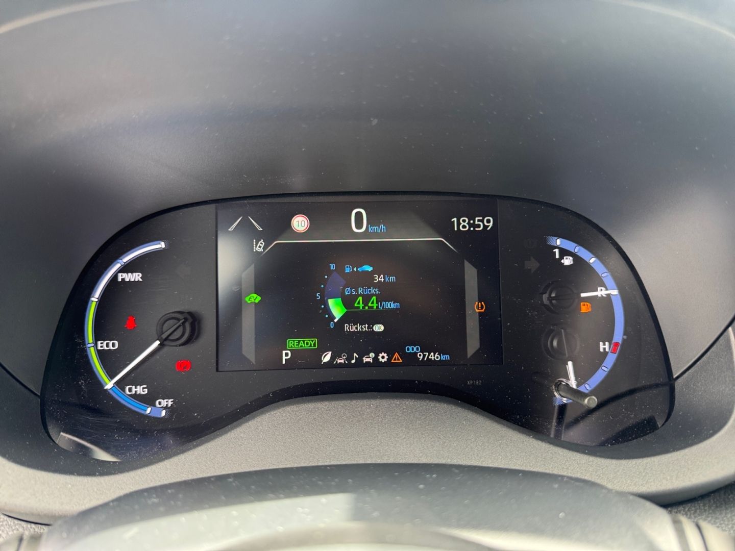 Toyota Yaris Cross Hybrid 1.5 Team D *Matrix*CAM*ACC*PD