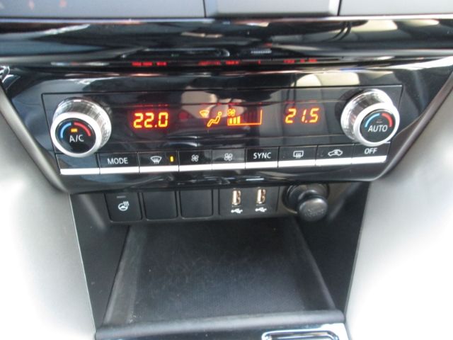 Mitsubishi Eclipse Cross Plus Select Black Hybrid 4WD 2.4 P