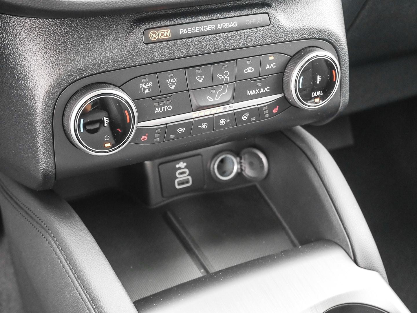Ford Kuga Hybrid Titanium X FHEV 4x4 - Samsaru's Car Outlet