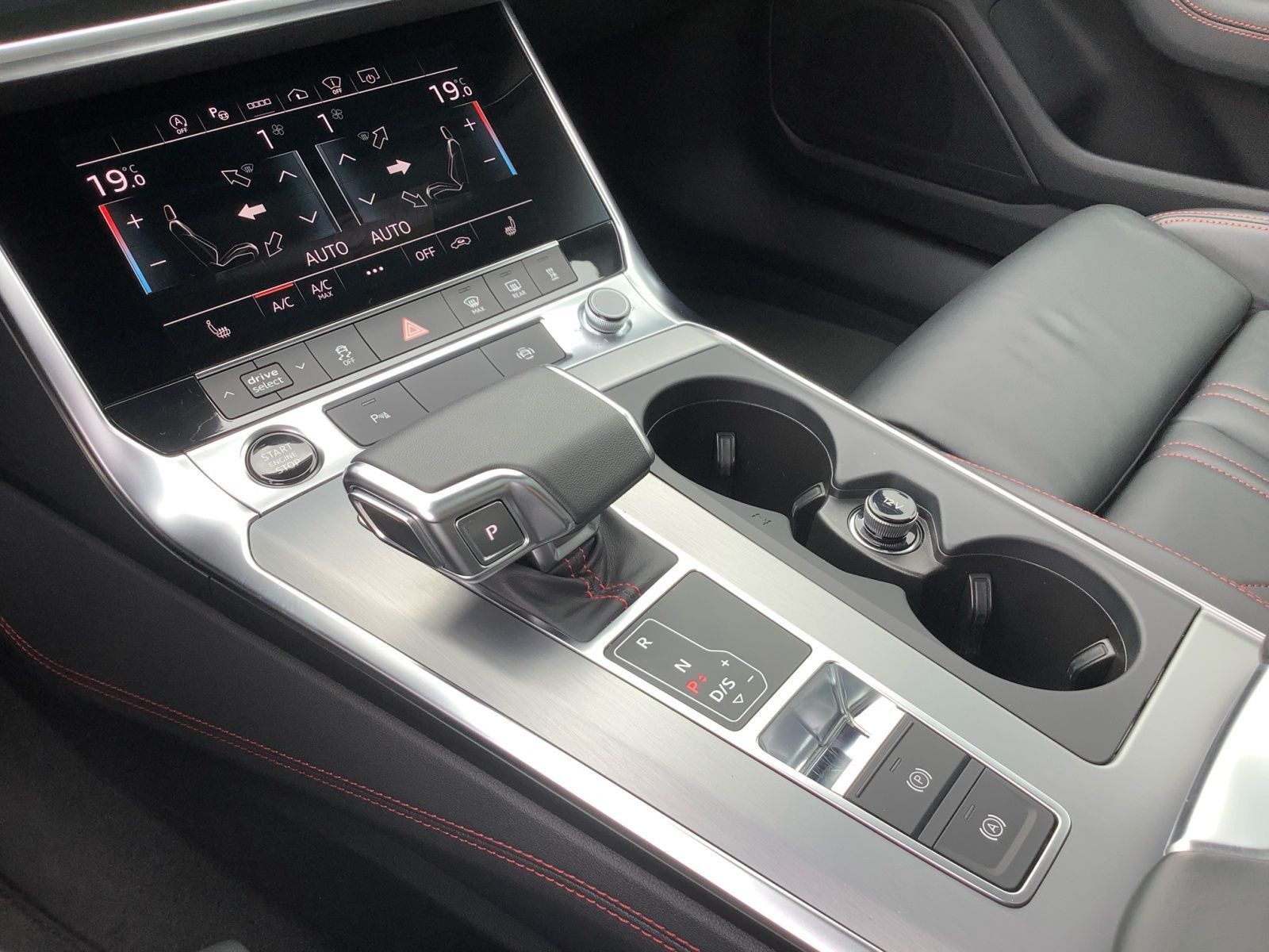 Audi A6 Avant 45 TFSI q. S-Tronic S-Line - Samsaru's Car Outlet