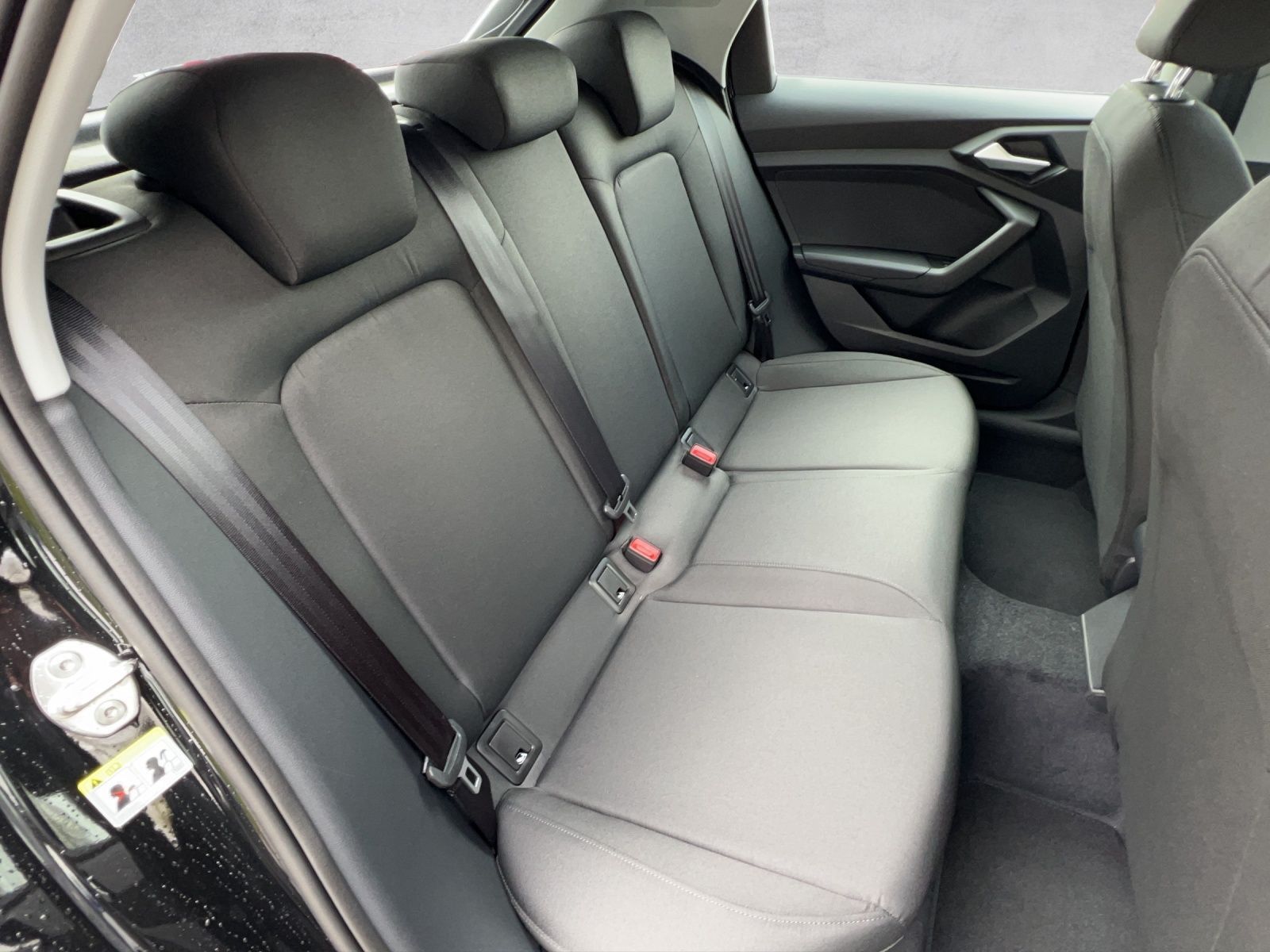 Audi A1 Sportback 25 TFSI S tronic - Samsaru's Car Outlet