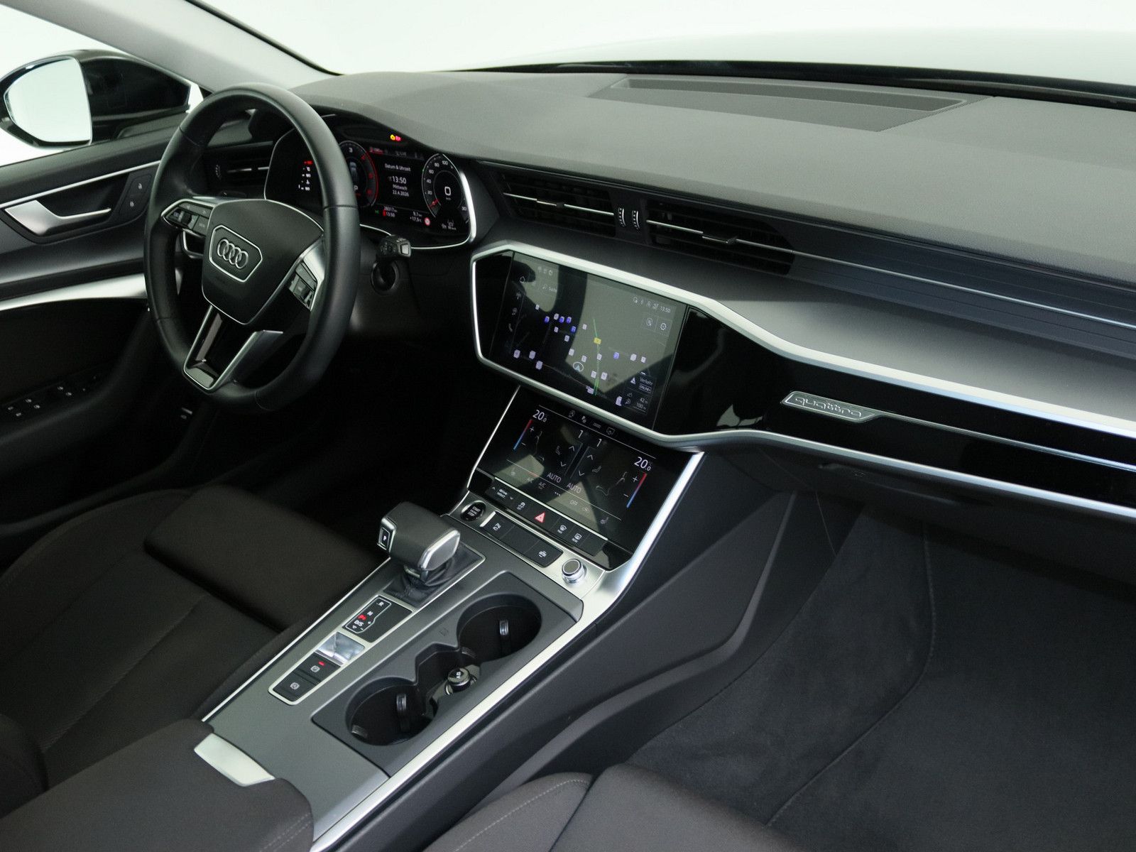 Audi A6 Avant 45 TDI quattro S line AHK MATRIX-LED