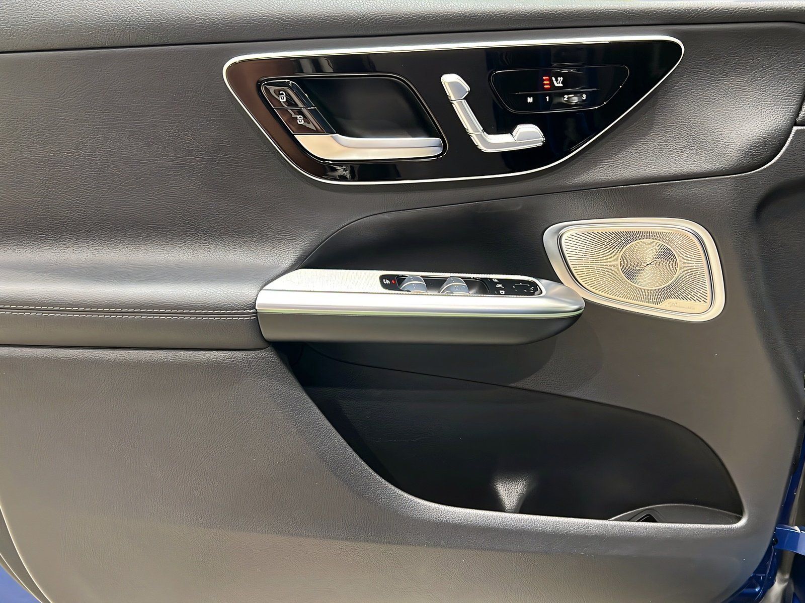 Mercedes-Benz GLC 400 e 4M Panorama+DISTR+Burmeste+AHK+Digital