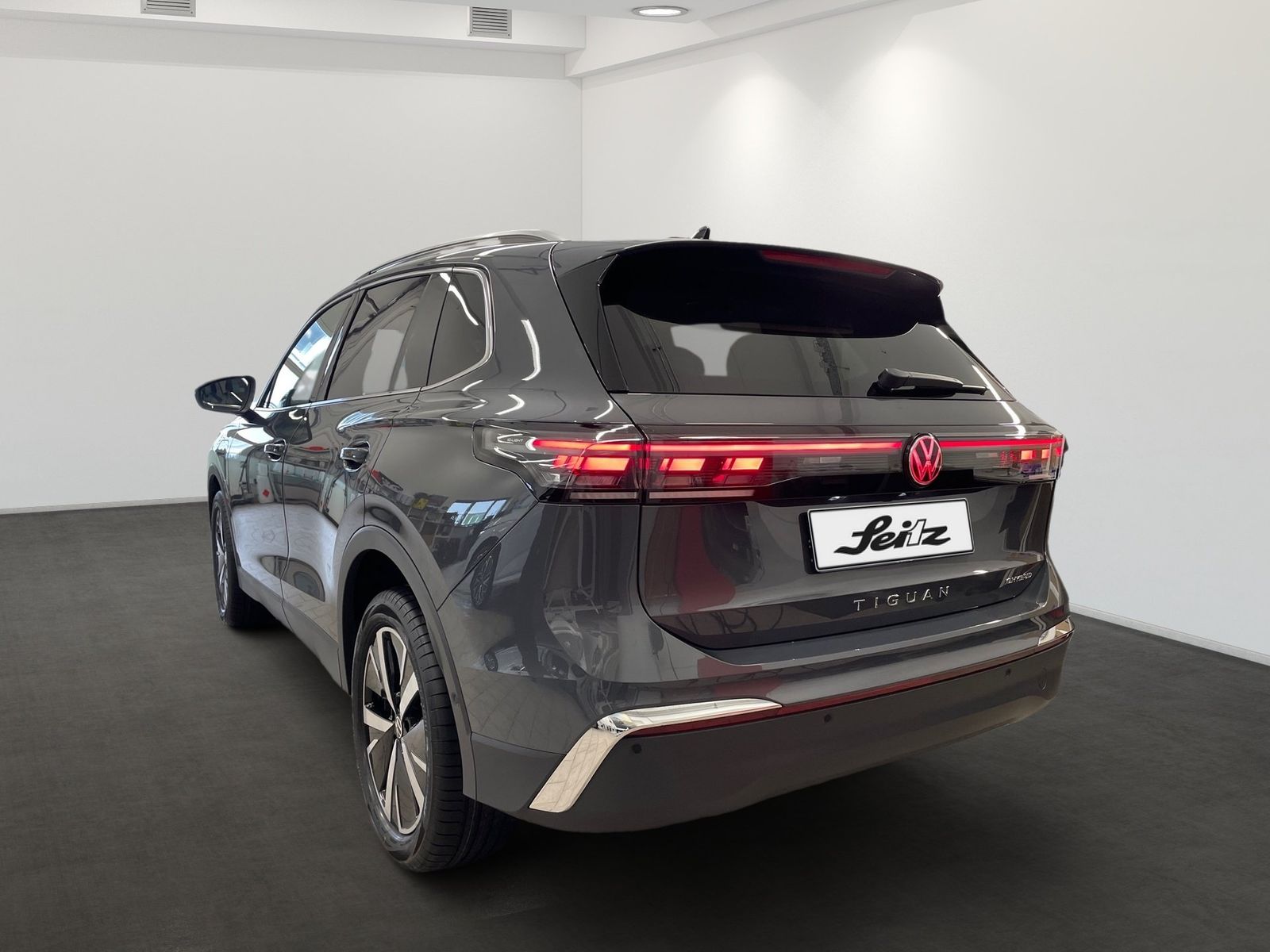 Volkswagen Tiguan 1.5 TSI eHybrid Elegance *AHK*NAVI*