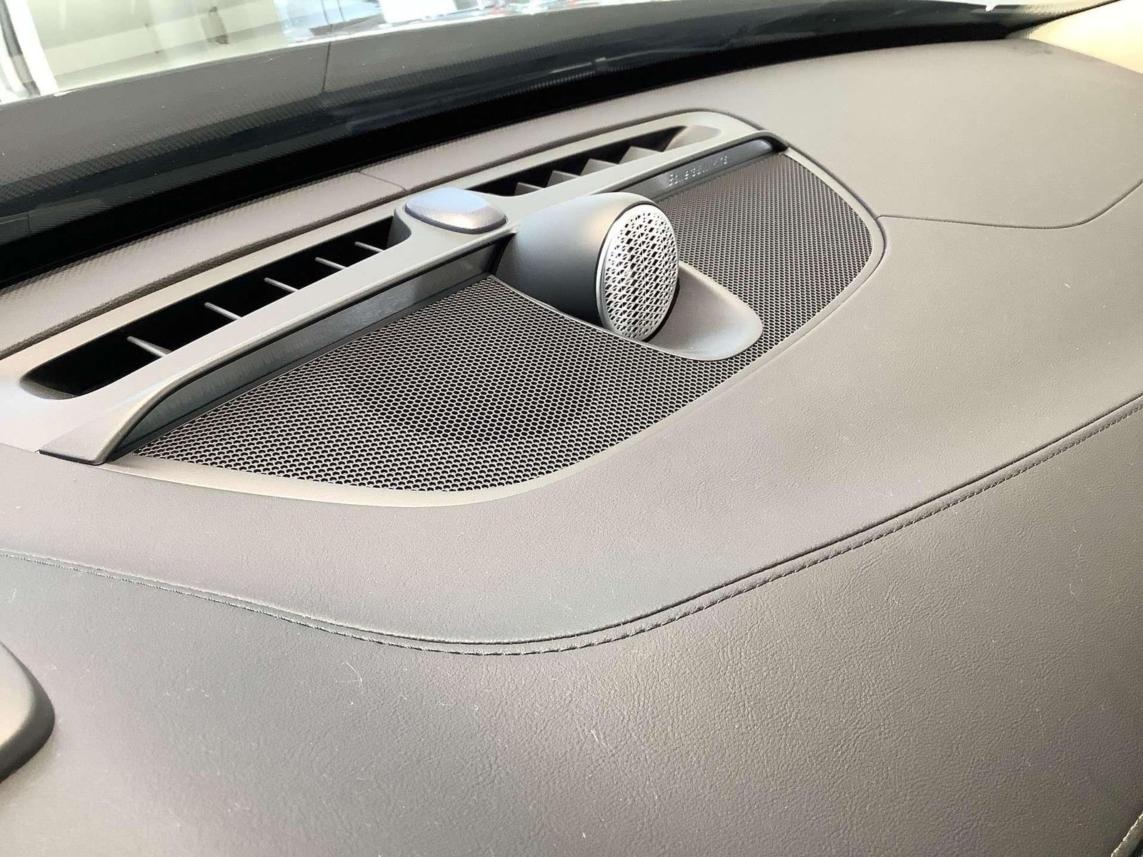 Volvo XC90 Ultra Dark Recharge Plug-In Hybrid AWD