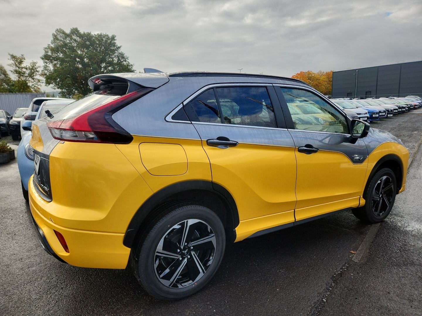 Mitsubishi Eclipse Cross Plug-In Hybrid Top Pano Leder Head