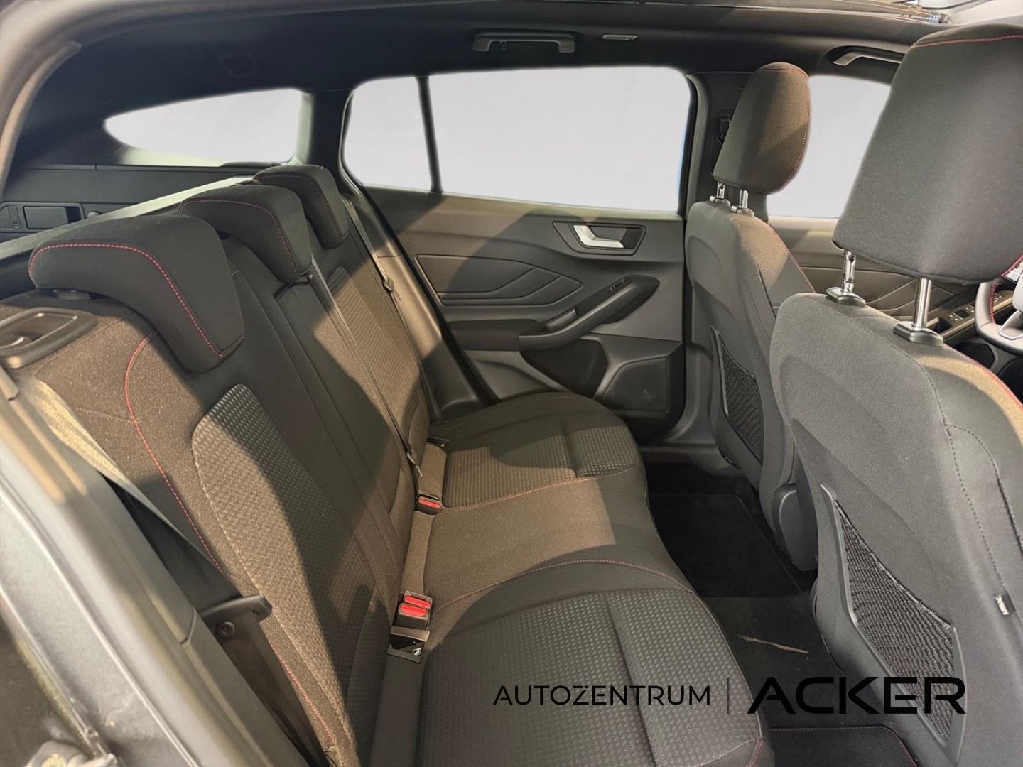 Ford Focus ST-Line X Turnier AT7 PSD/LED/aAHK -45%*