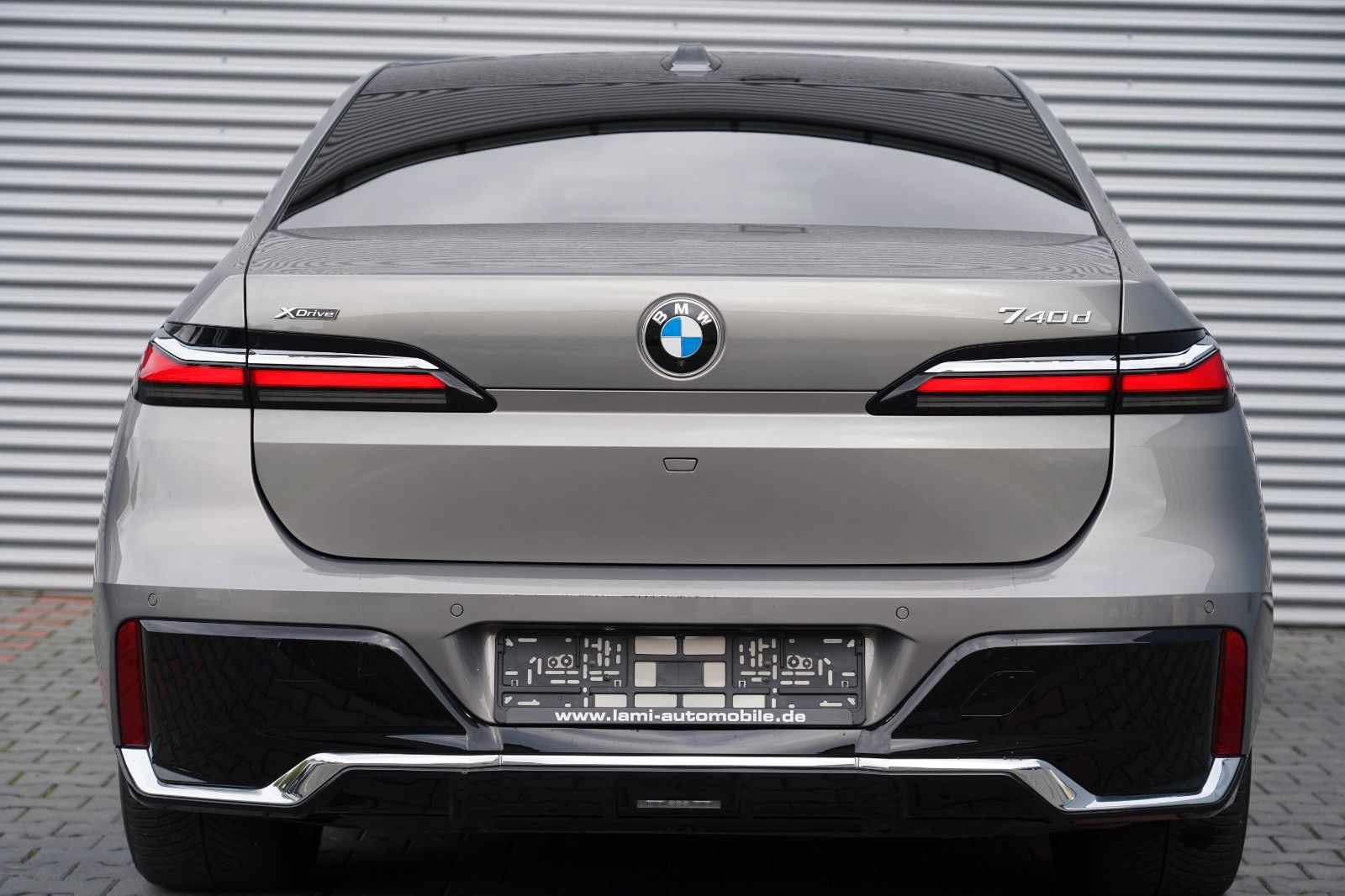 BMW 740d xDrive M Sport SKYLOUNGE LUFT HUD SOFT 360