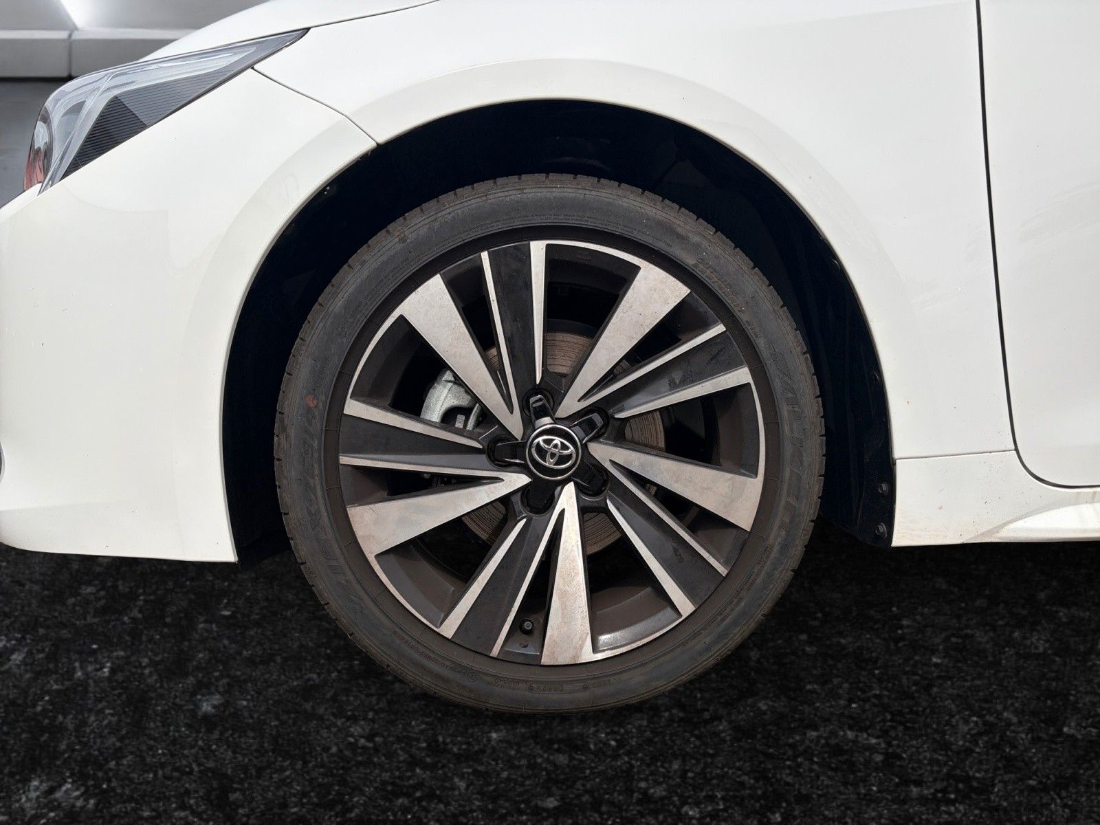 Toyota Corolla TS Hybrid Teamplayer *Technik-Paket