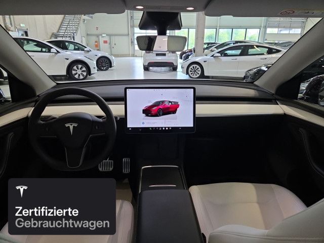 Tesla Model Y Performance