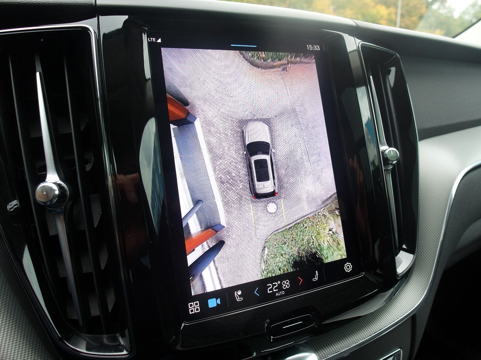 Volvo XC60 T6 AWD Plus Dark #volvocars #madebymerten