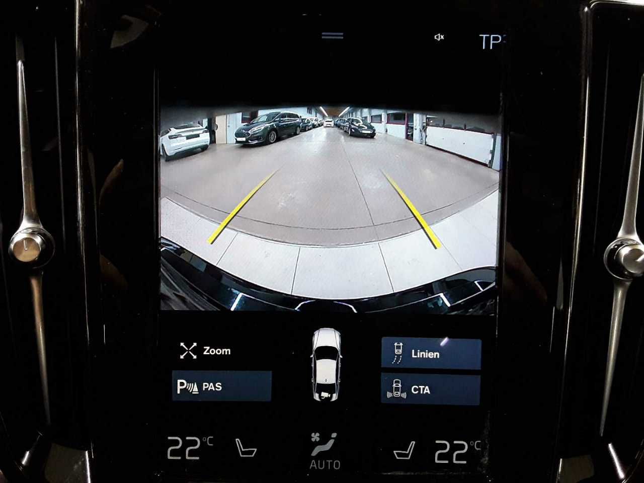 Volvo S60 T8 Recharge AWD RDesign PANO