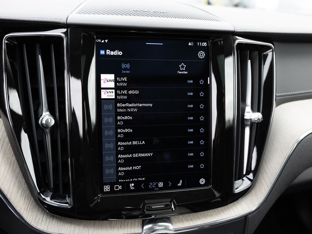 Volvo XC60 T6 AWD Inscription LED AHK 360° H/K PANO