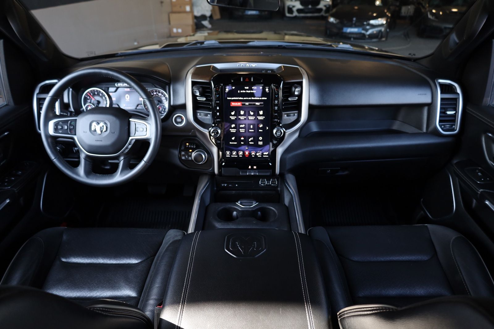 Dodge RAM 5.7 BigHorn/BRCGAS/AHK/SHZ/SBL/NAVI/TEMP/R20