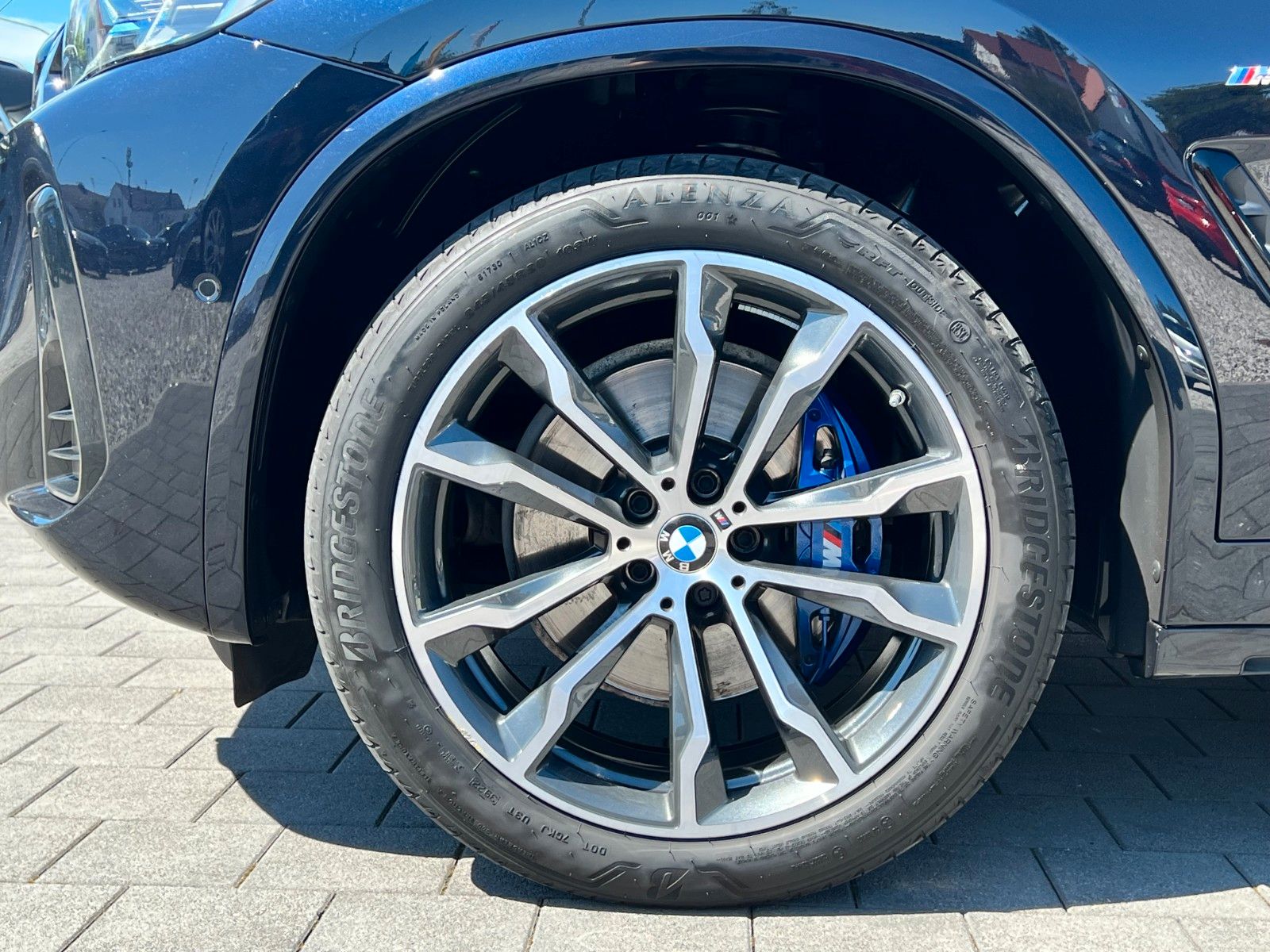 BMW X4 M Sport 30d xDrive*ACC*Pano*Laser*HUD*AHK*CAM