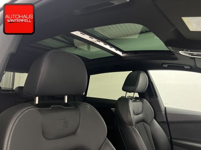 Audi Q8 55 TFSI qu S line PANO+AHK+STANDHZG+AIR-SPORT