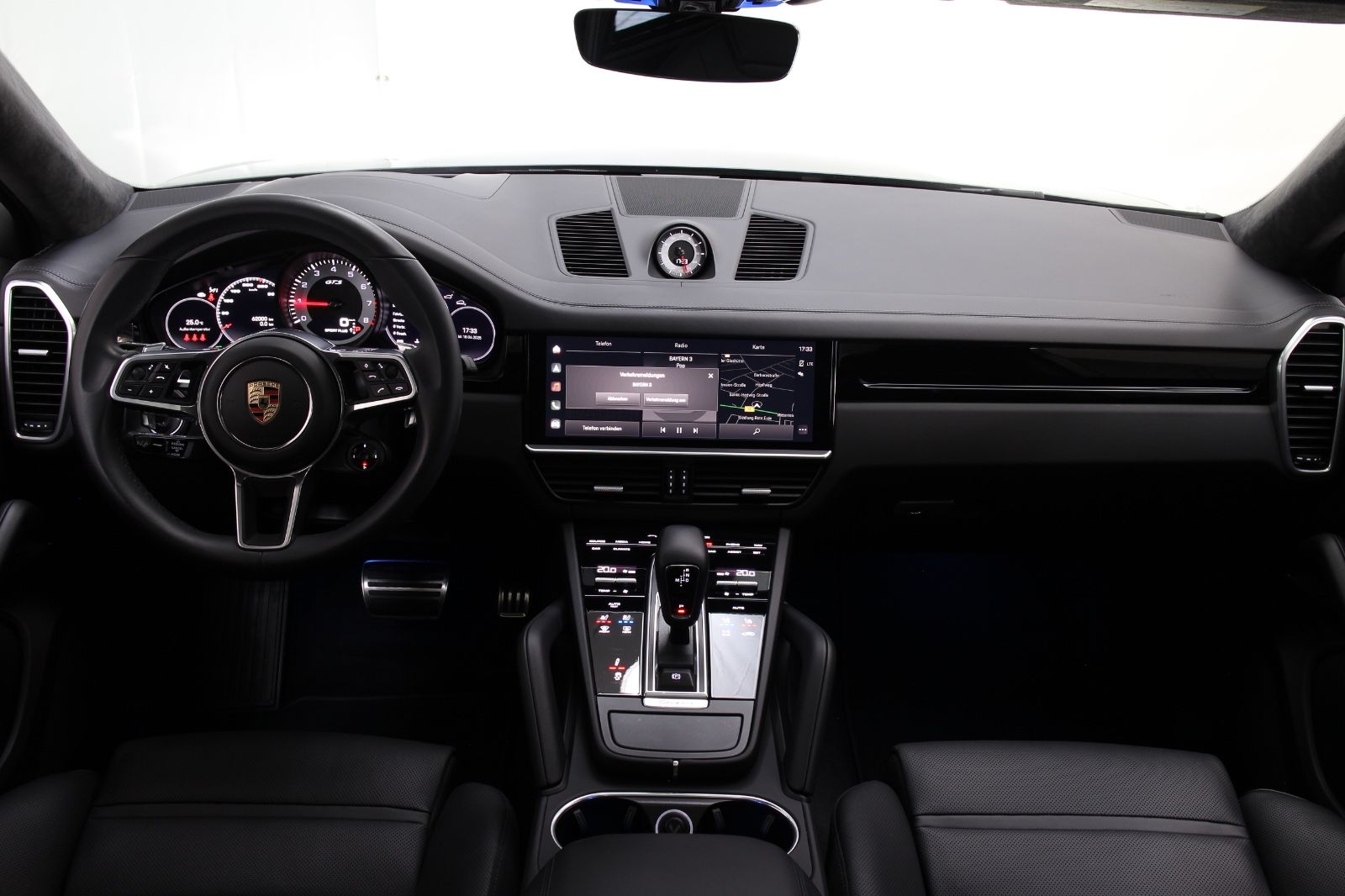 Porsche Cayenne Coupe GTS InnoDrive HeadUp Softclose