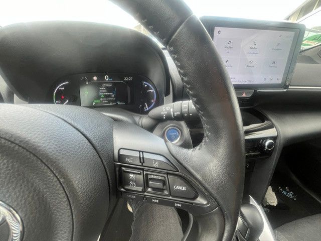 Toyota Yaris Cross Hybrid Team D