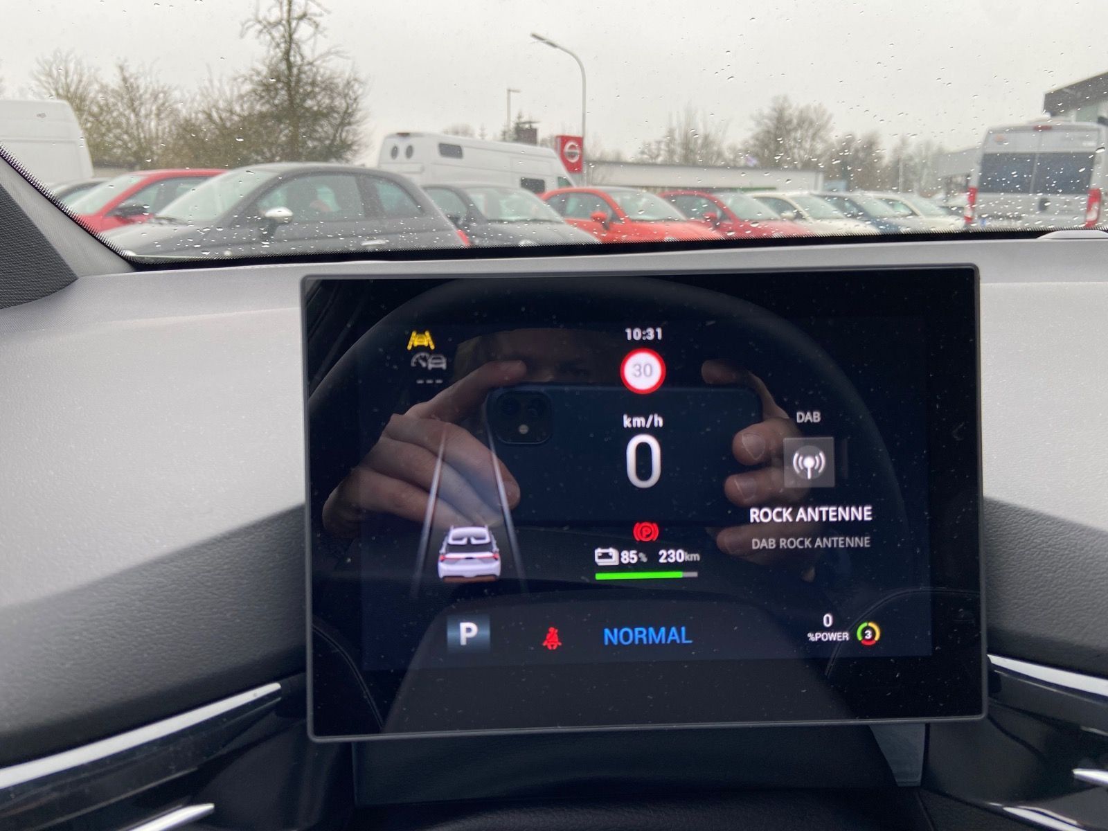 MG4 X-Power 64 kWh LED Allrad 3,8S/100 Km/h