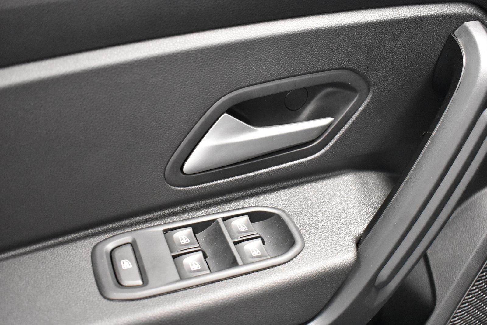 Dacia Duster Expression 4WD - Samsaru's Car Outlet