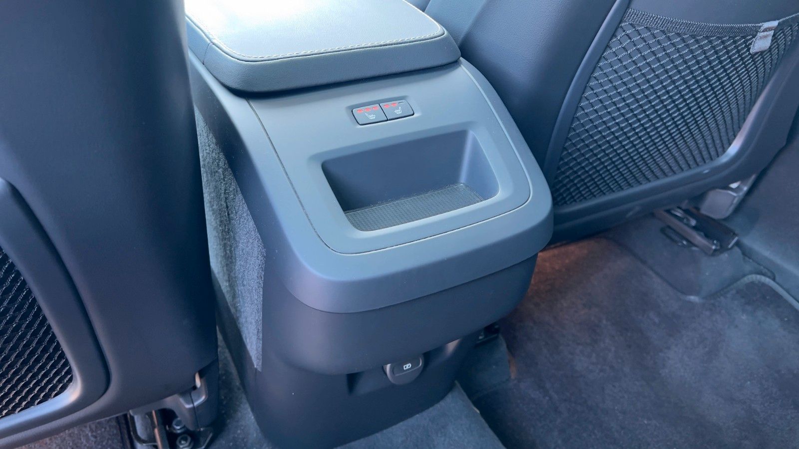 Volvo XC90 B5 D AWD Plus Bright*STDHZG*360°*LUFT*ACC*