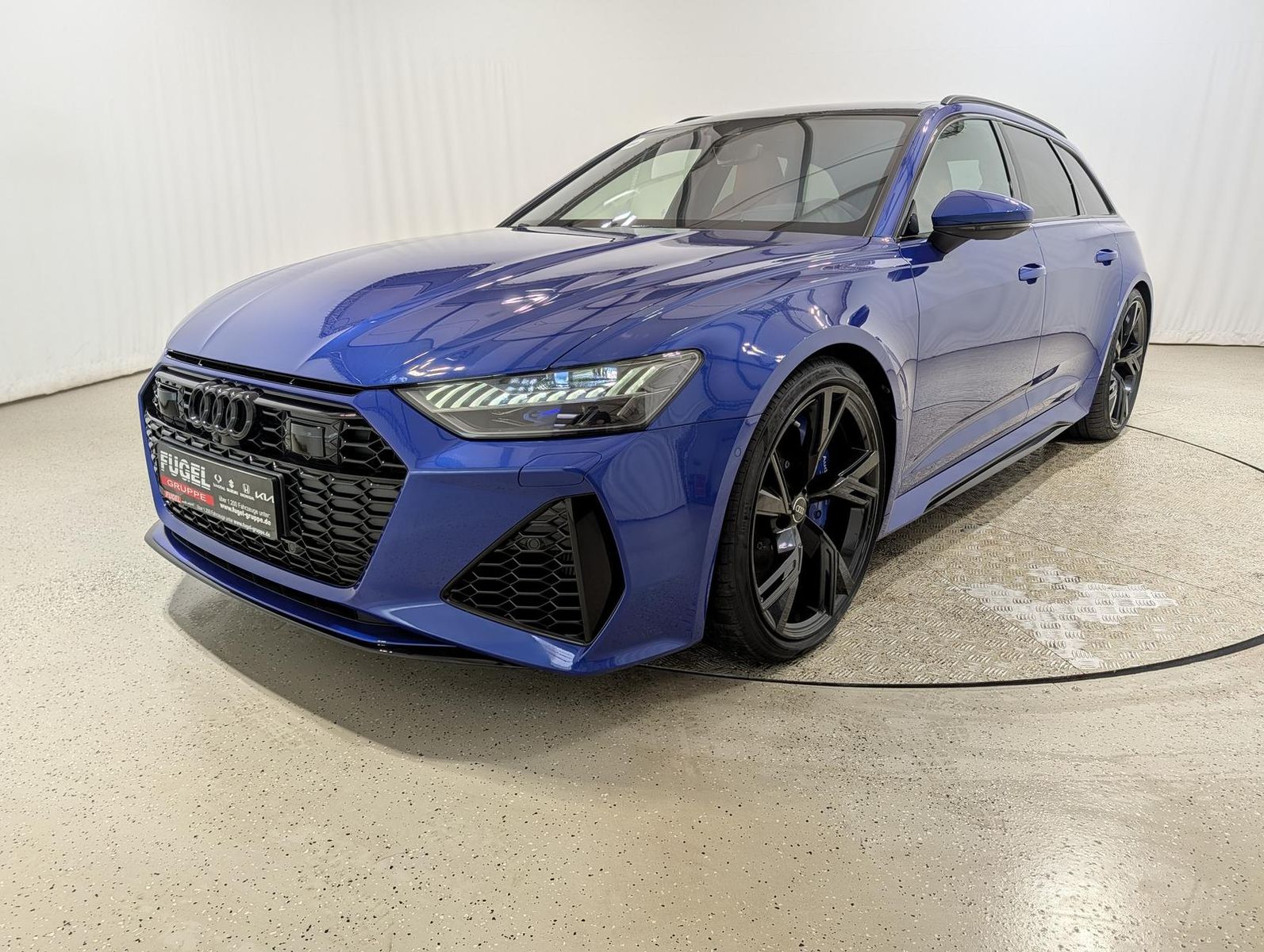 Audi RS6 Avant 4.0 TFSI quattro Standhzg.|HuD|B&O|AHZ
