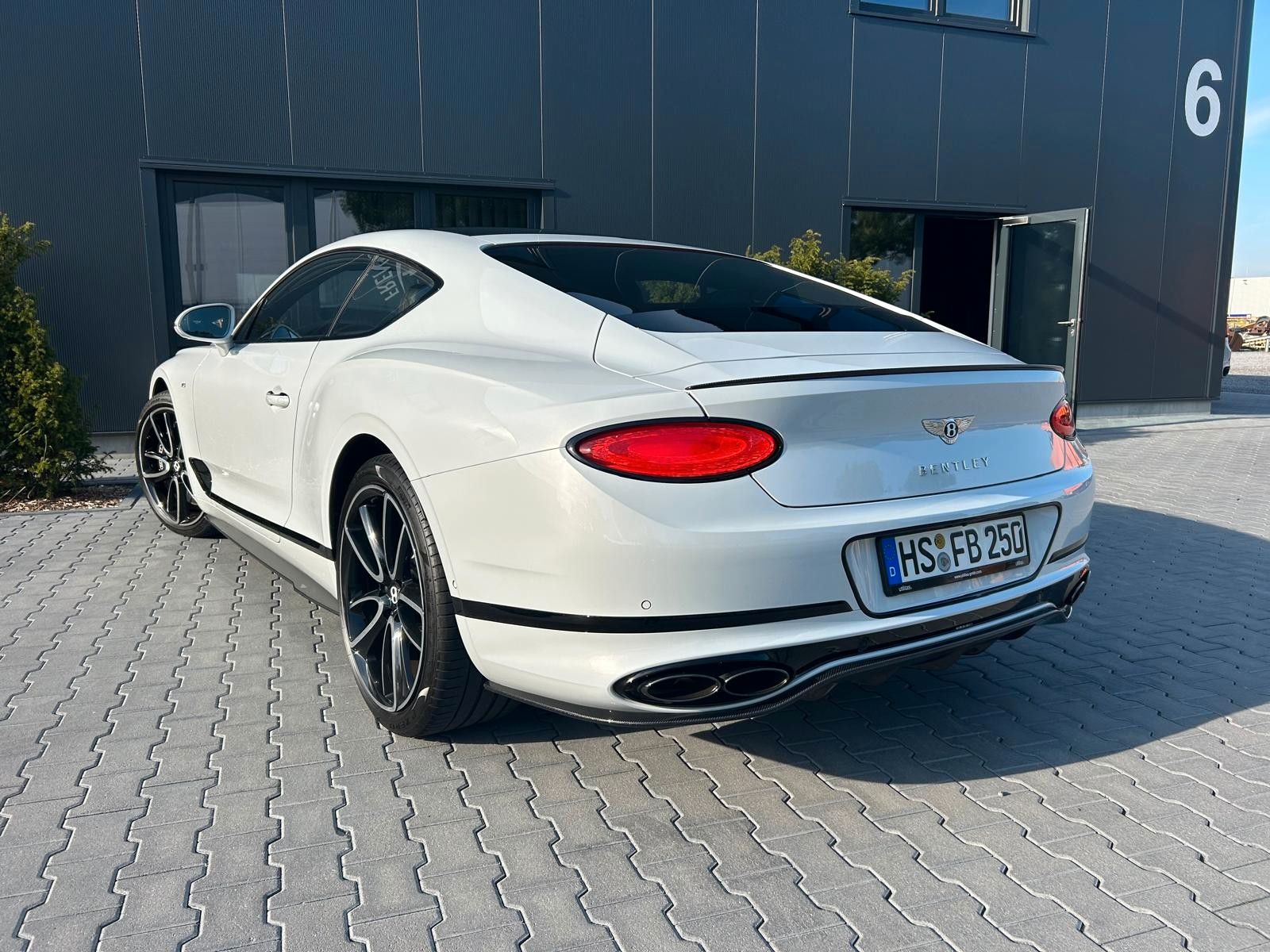 Bentley Continental GT V8 Mulliner - NAIM / PANO