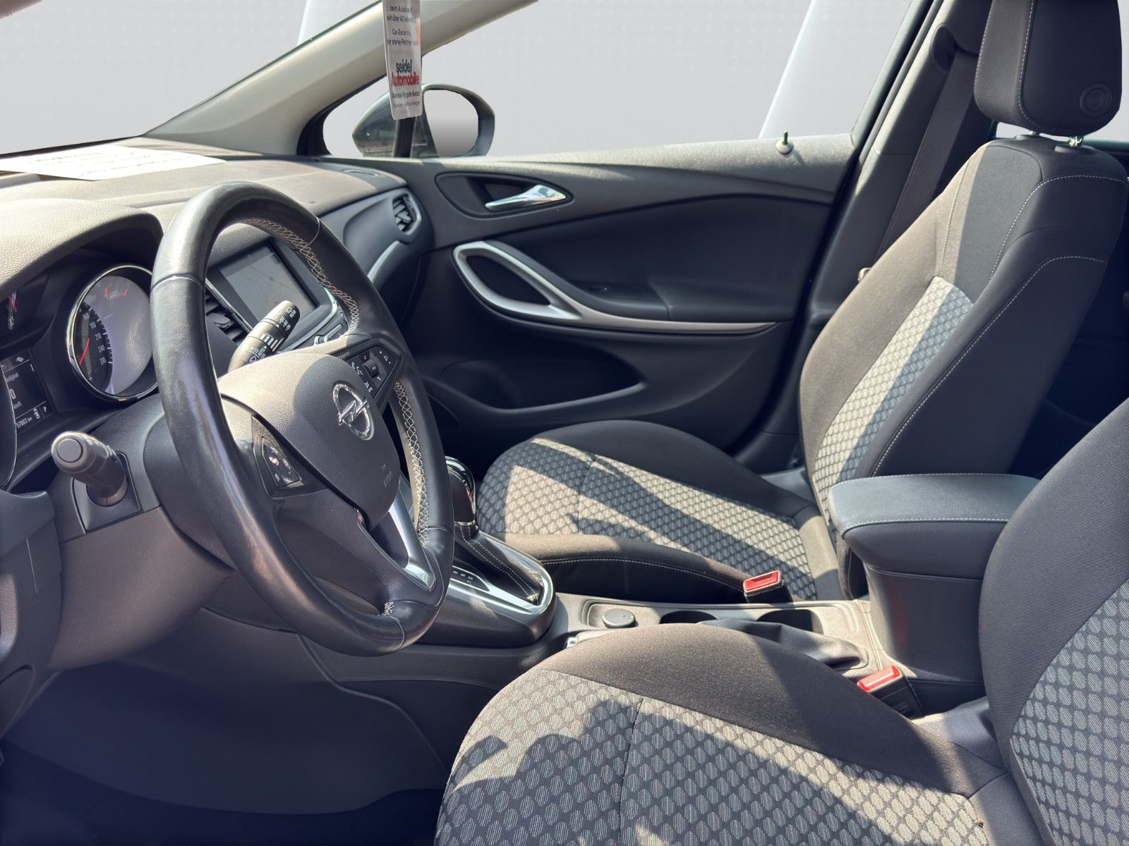 Opel Astra K Sports Tourer 1.5 D Automatik Edition - Samsaru's Car Outlet