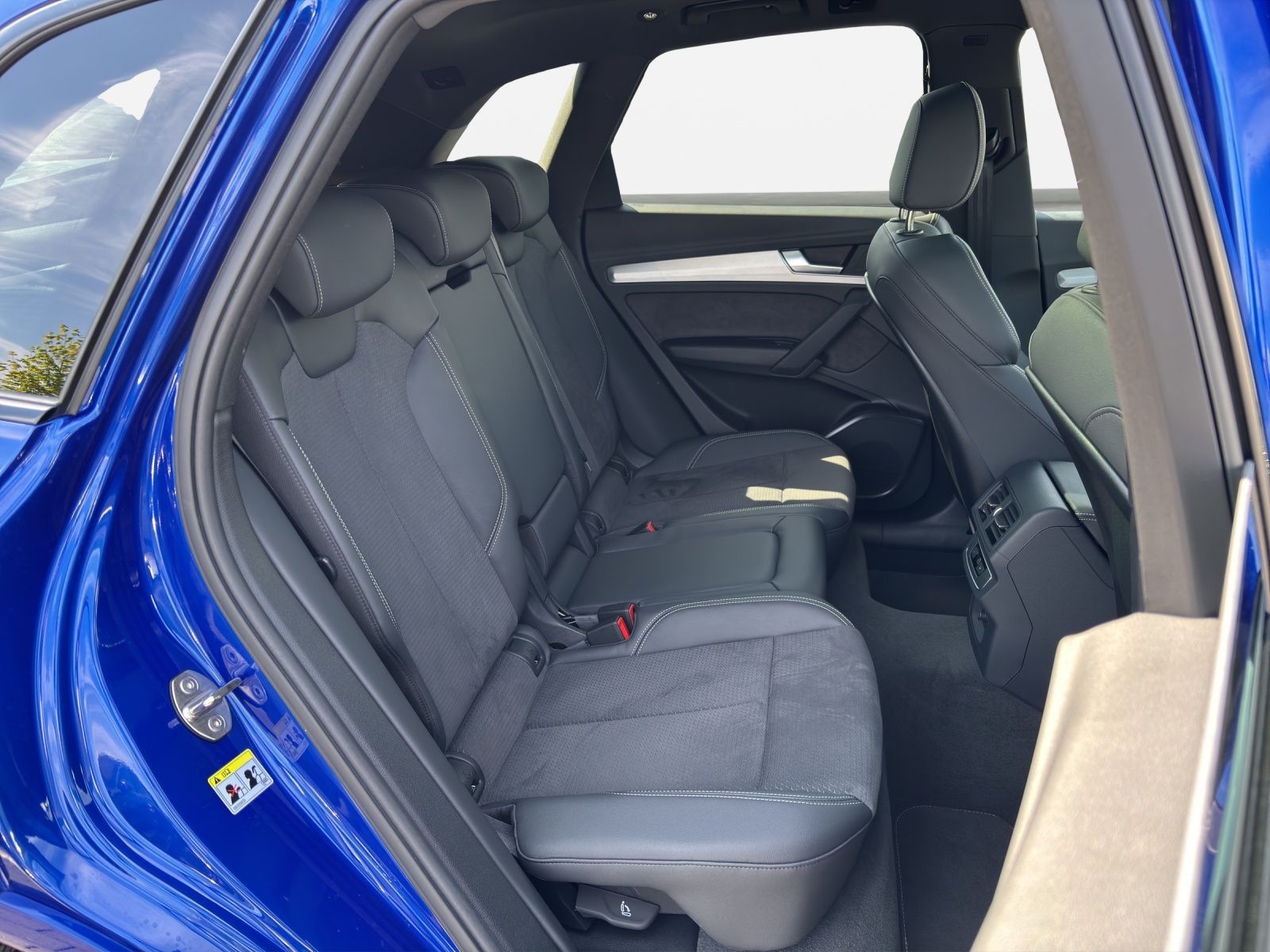 Audi Q5 55 TFSIe S-LINE*NAVI-PLUS*MATRIX*AHK*PANO*OPT