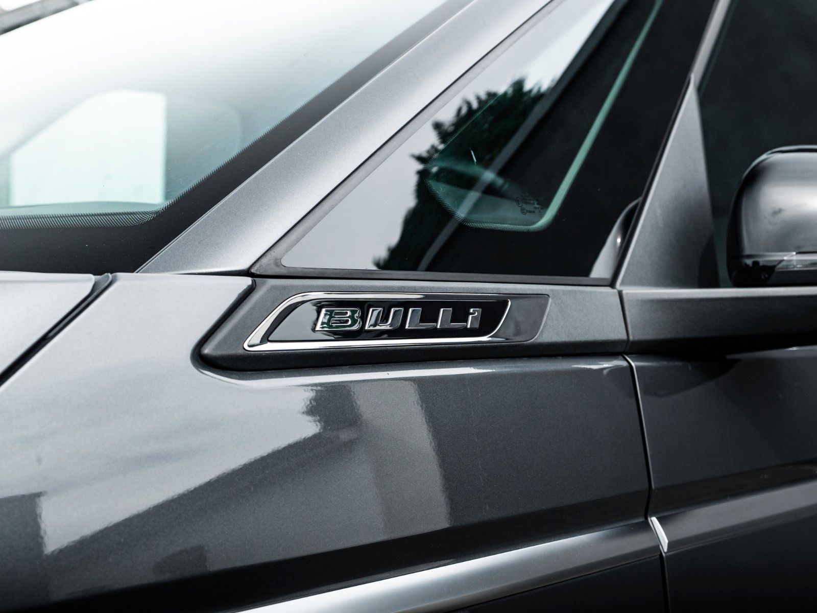 Volkswagen T7 Multivan LANG 100% VOLL TSDHZG LEDER PANO