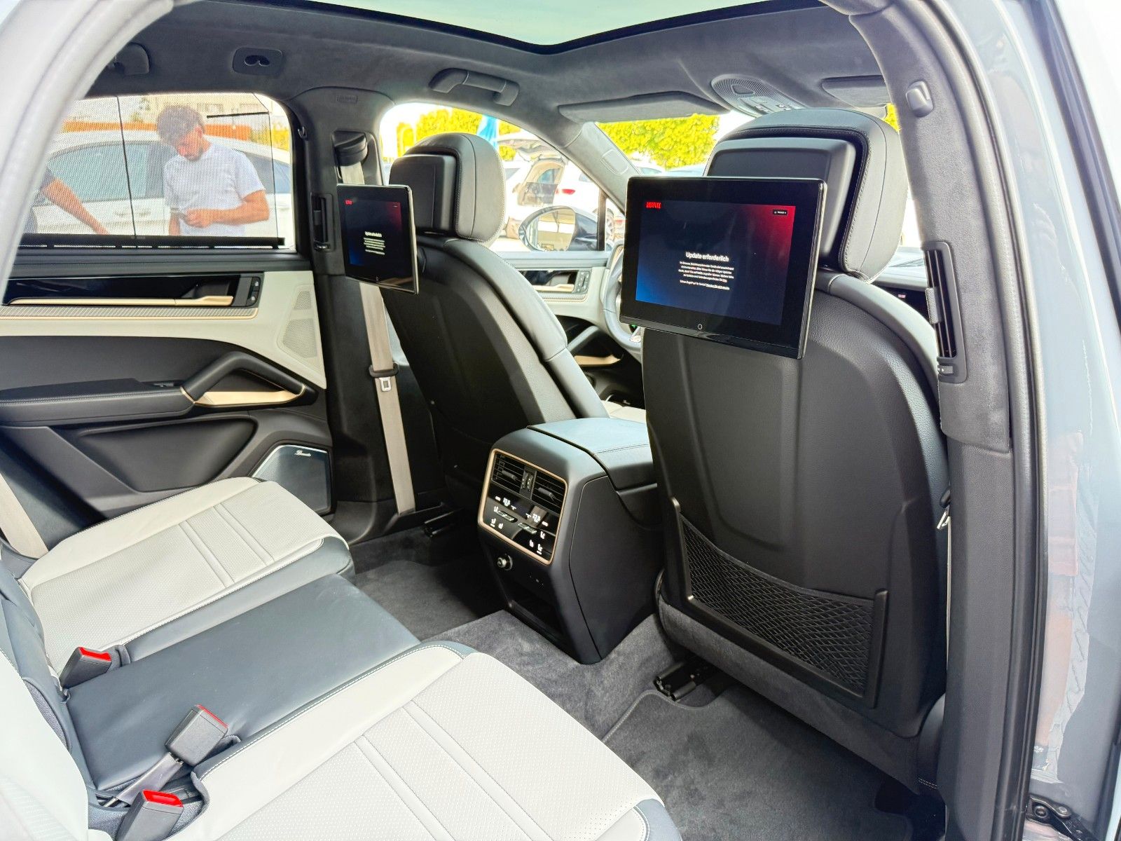 Porsche Cayenne*CoupeS*Individual*3xTV*360°ACC*BURMESTER
