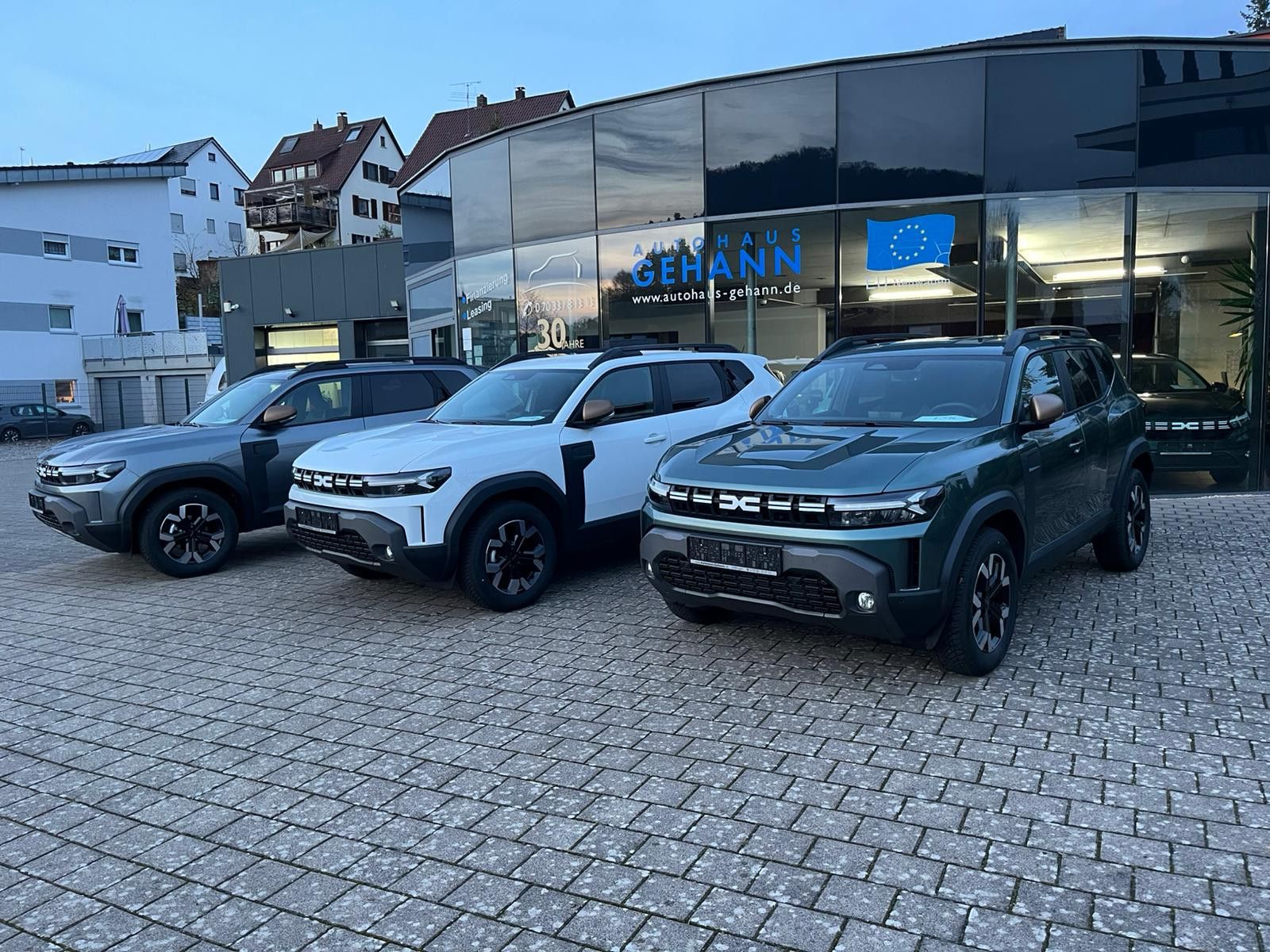 Dacia Sandero Eco-G 120 Stepway Expression+SITZH+AHK
