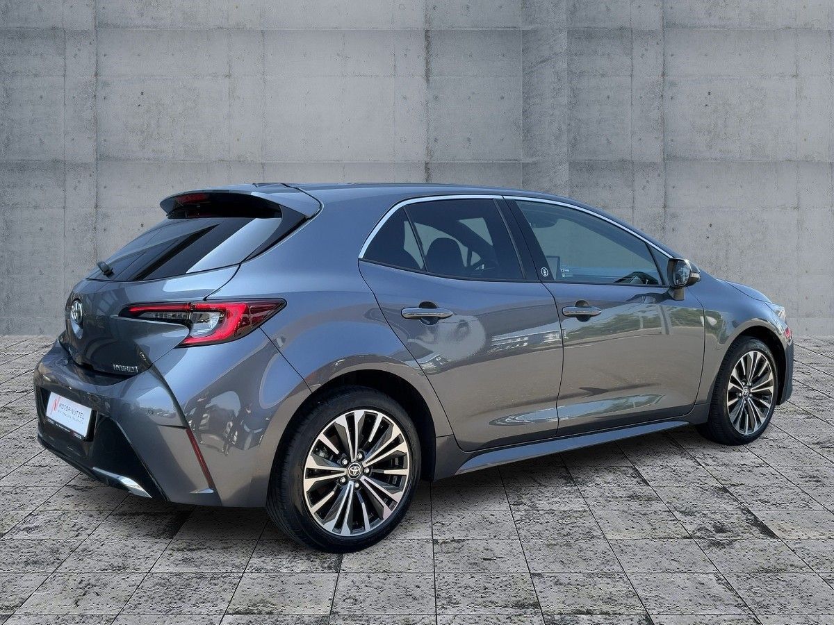 Toyota Corolla 1.8 Hybrid TEAM D LED+NAV+ACC+RFK+SHZ