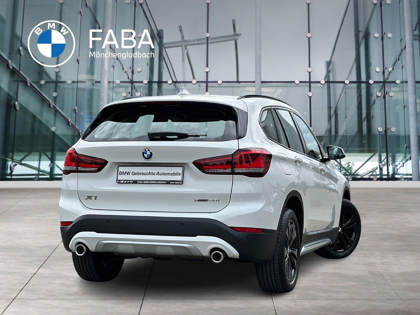 BMW X1 xDrive20i xLine - Samsaru's Car Outlet