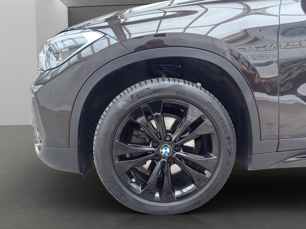 BMW X1 xDrive18d SPORTLINE - Samsaru's Car Outlet