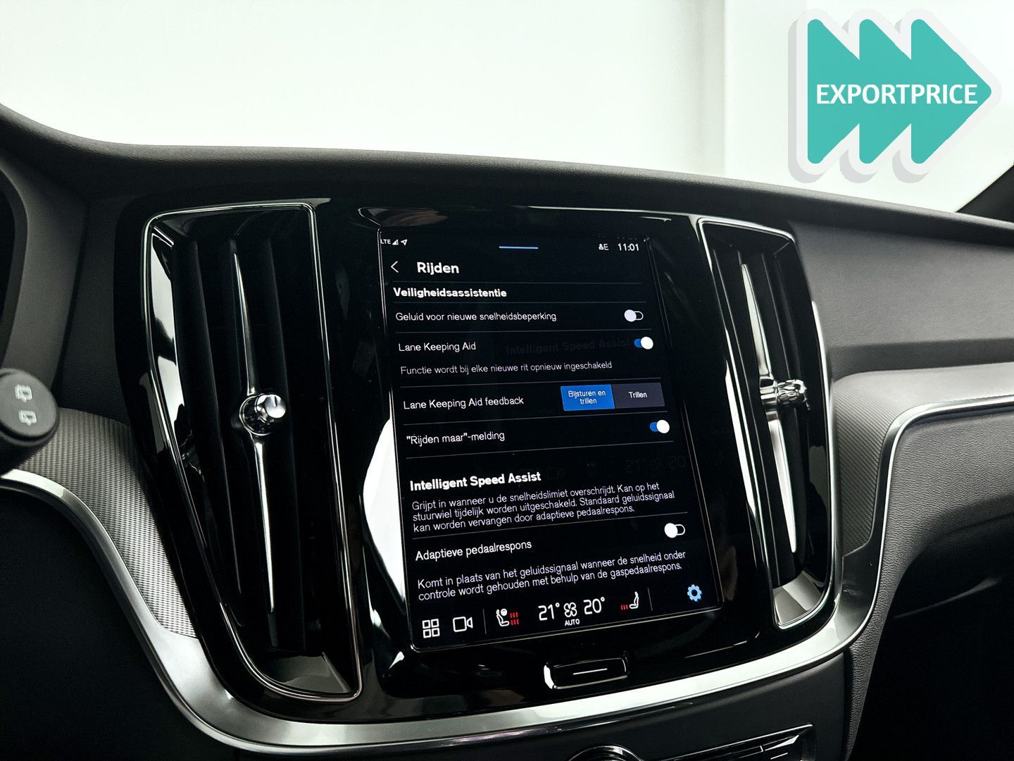 Volvo V60 T6 Plug-in hybrid AWD Plus Dark | 360° kamer