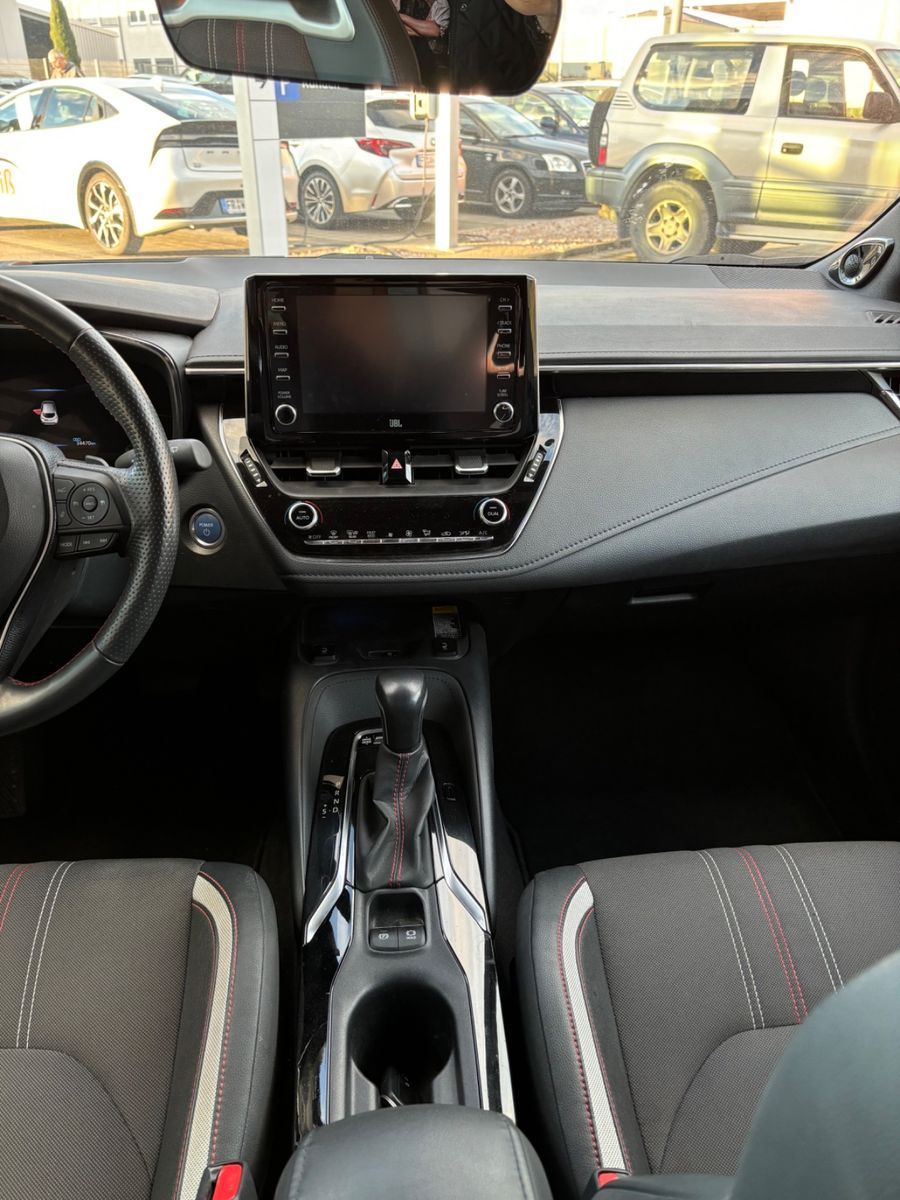 Toyota Corolla 2.0 Hybrid GR Sport - Samsaru's Car Outlet