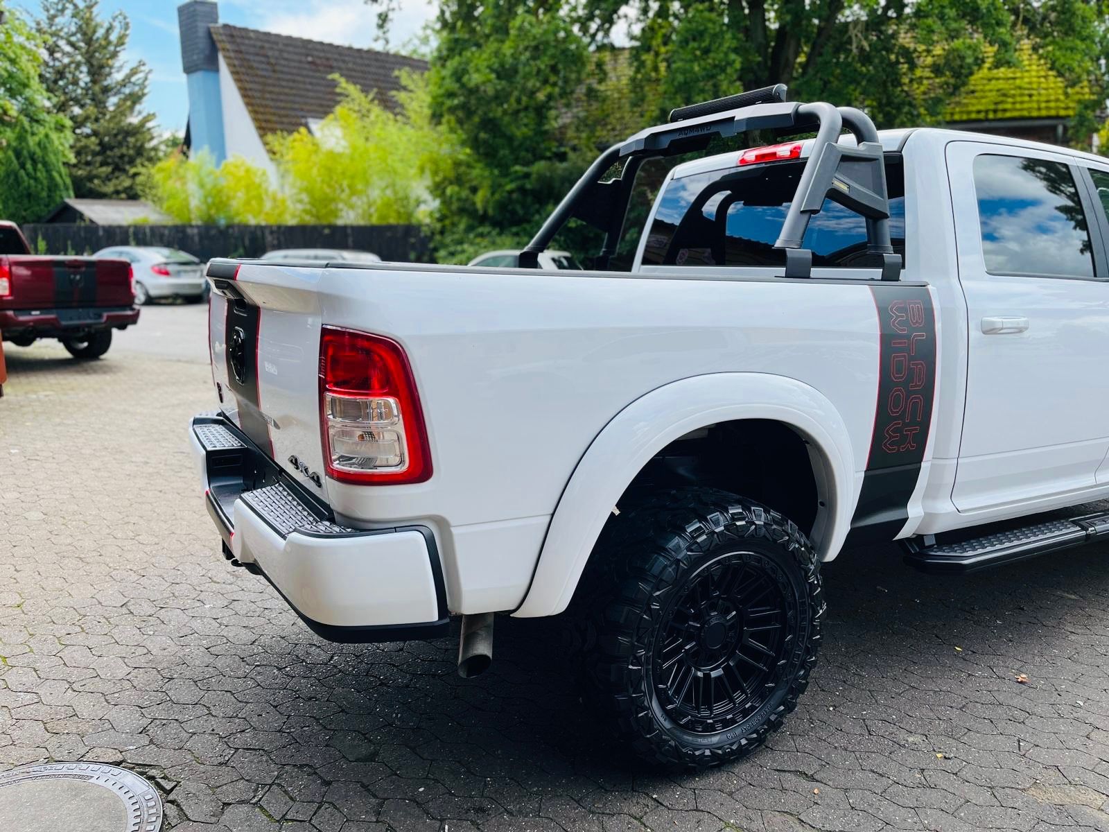 Dodge 2500*6,4L V8*LPG*4X4*LONGBED*OFFROAD*AHK*GARANTI