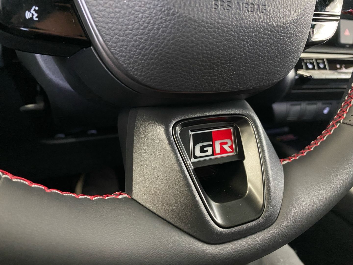 Toyota C-HR 2.0 Plug-in-Hybrid GR Sport *LED*ACC*JBL*CA