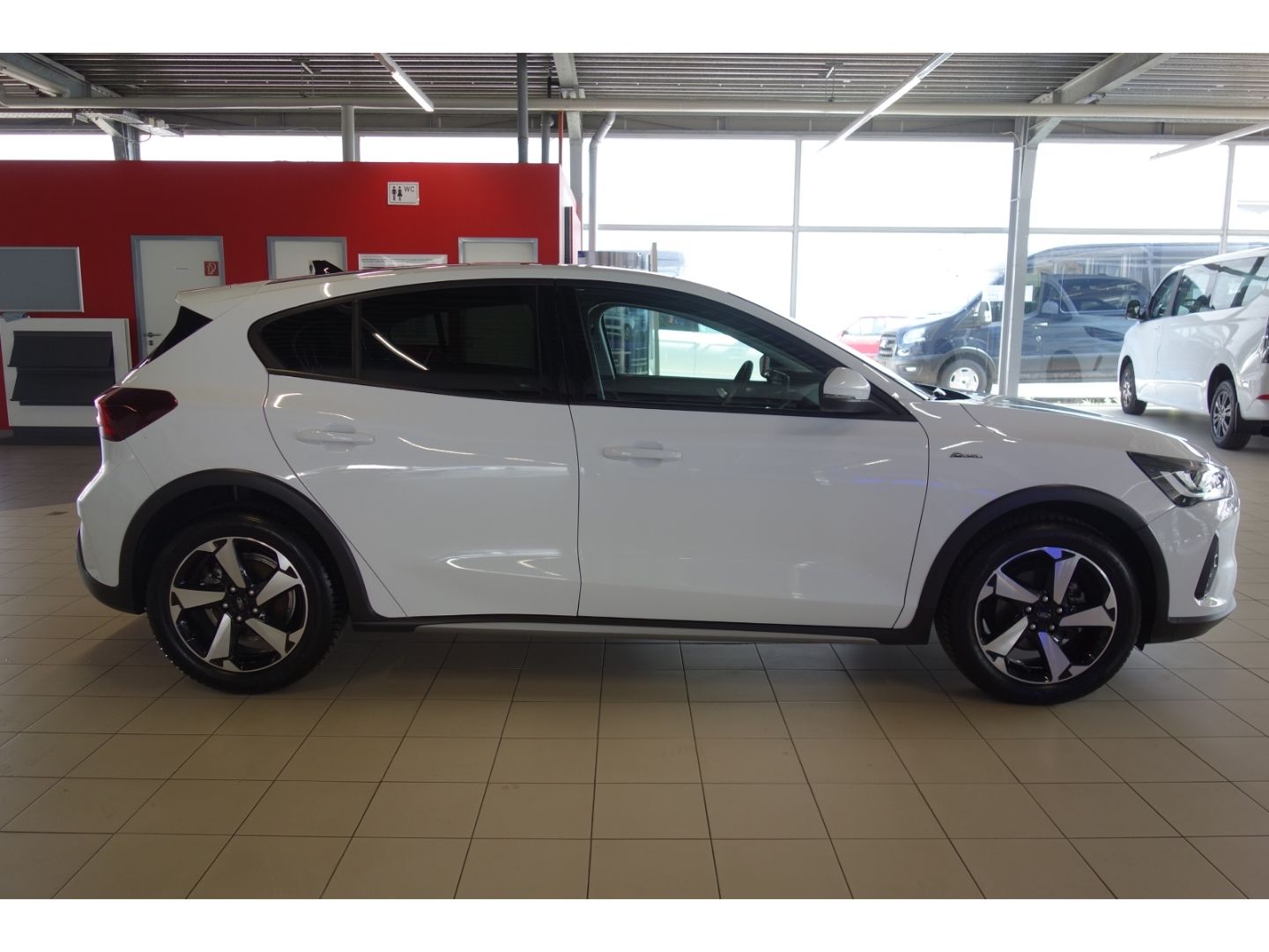 Ford Focus Active X 1.0 EcoBoost MHEV el. Pano Navi L