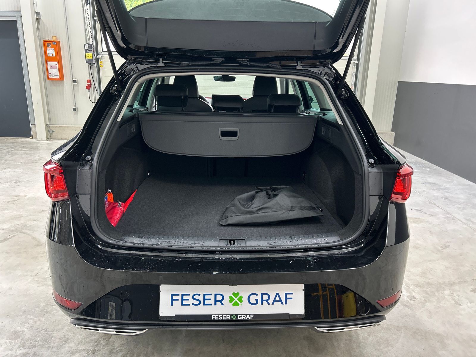 Seat Leon Sportstourer 1.5 e-Hybrid 150 kW FR