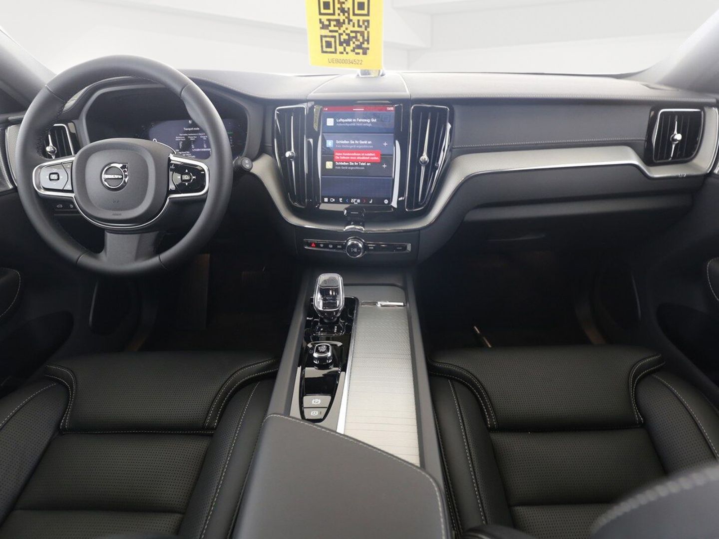 Volvo XC60 T6 Ultra Black Edition Plug-In Hybrid AWD - Samsaru's Car Outlet
