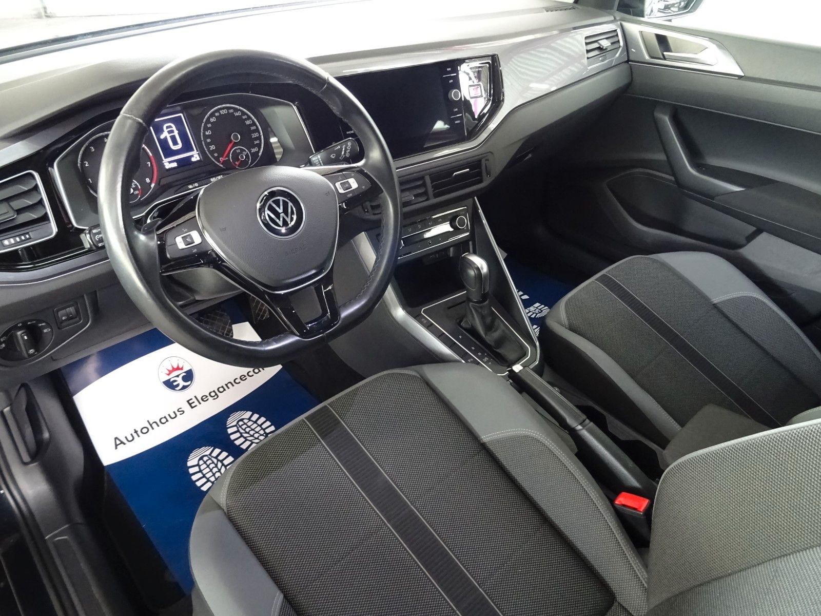 Volkswagen POLO 1.0 TSI Highline - Samsaru's Car Outlet