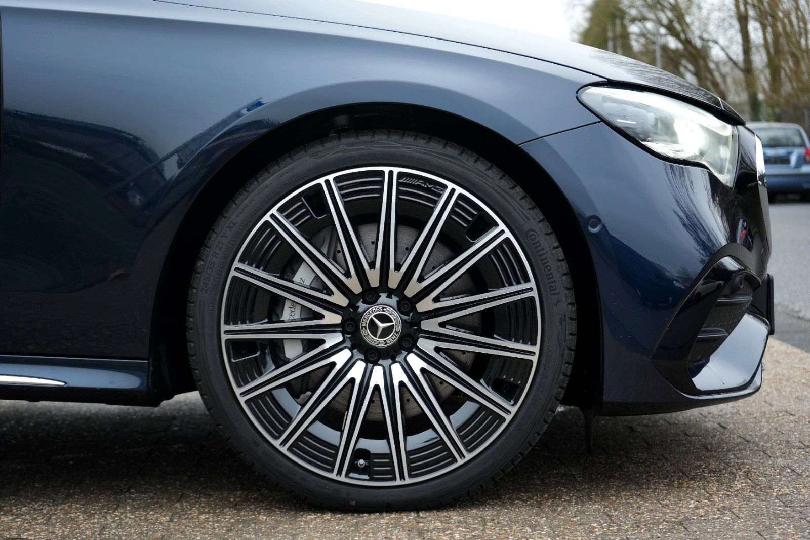 Mercedes-Benz E 200 AMG Premium Plus - Samsaru's Car Outlet