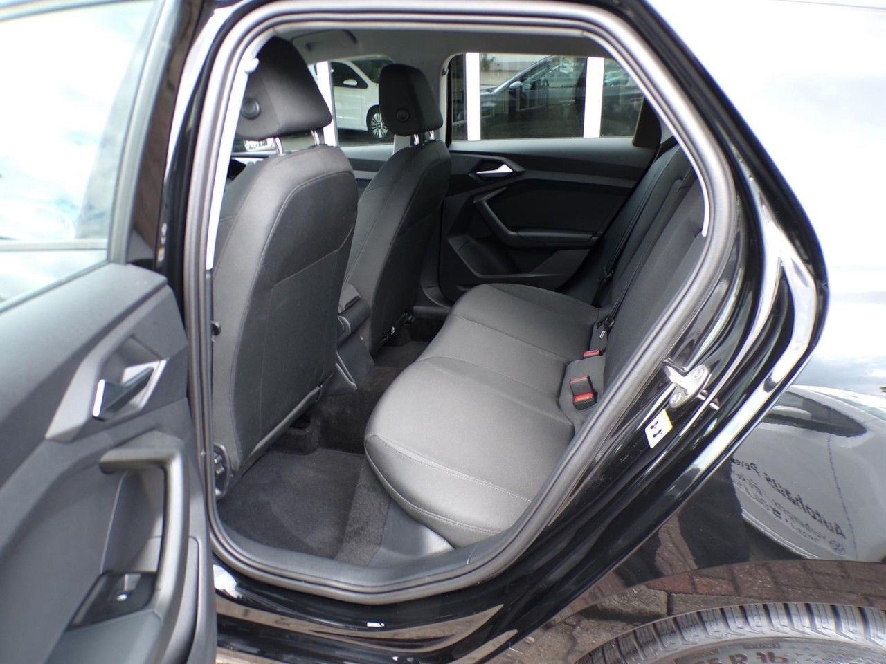 Audi A1 SPORTBACK 25 TFSI S-TRONIC - Samsaru's Car Outlet