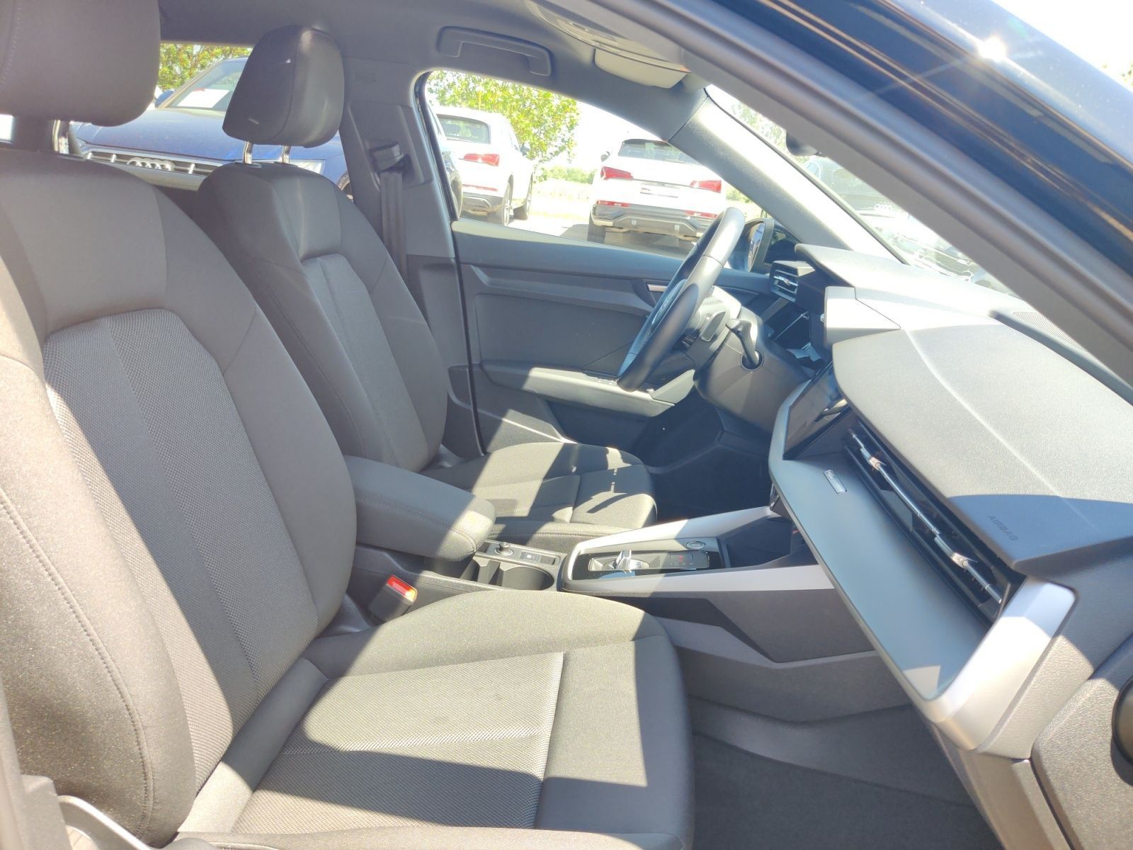 Audi A3 Sportback 30 TFSI S-Tronic - Samsaru's Car Outlet