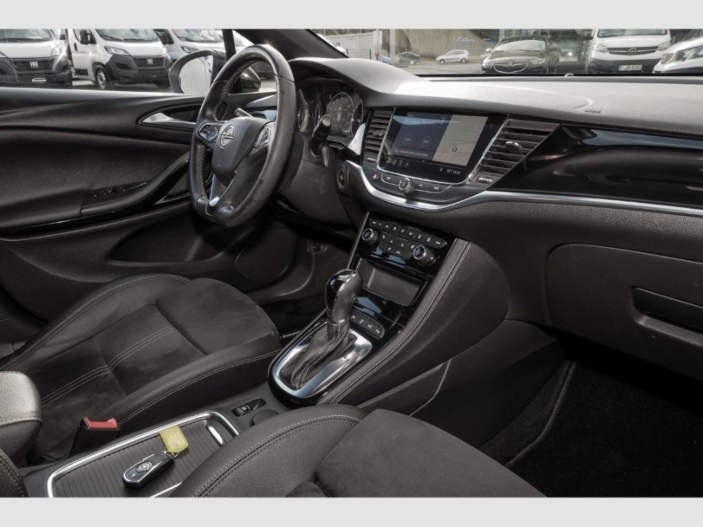 Opel Astra K Ultimate - Samsaru's Car Outlet