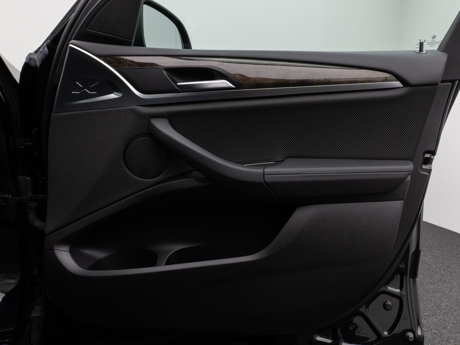 BMW X3 xD30e Kamera DAB HiFi Lenkrhzg Komfort Alarm